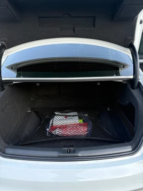 Audi A4 2.0T quattro, снимка 11