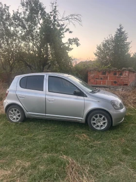 Toyota Yaris 1.0, снимка 9