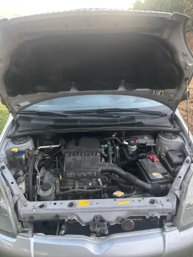 Toyota Yaris 1.0, снимка 2