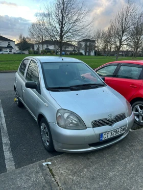 Toyota Yaris 1.0, снимка 1