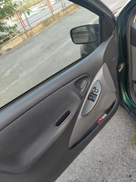 Toyota Yaris undefined | Auto.bg — изображение 15