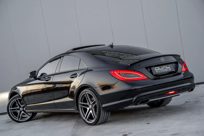 Mercedes-Benz CLS 500 BI-TURBO * AMG * CARBON * HARMAN/CARDON * FULL MAX, снимка 6 - Автомобили и джипове - 47583657