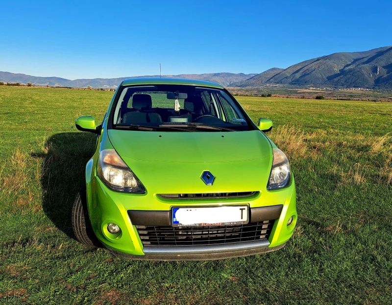 Renault Clio Navi 1.2i GAZ, снимка 3 - Автомобили и джипове - 47678743