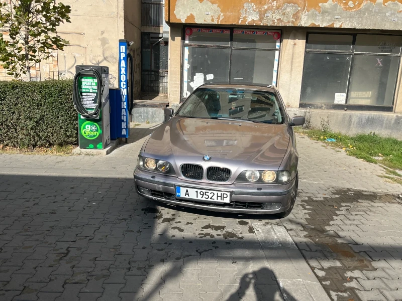 BMW 528, снимка 1 - Автомобили и джипове - 47761573