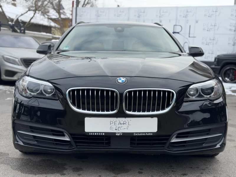 BMW 530 Facelift Softclose PANO Distronic Comfort Keyless, снимка 1 - Автомобили и джипове - 48613720