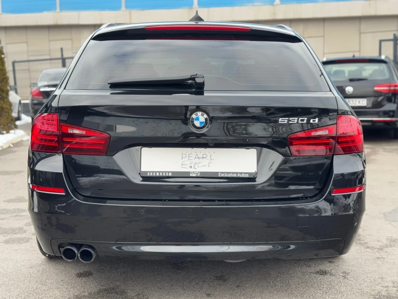 BMW 530 Facelift Softclose PANO Distronic Comfort Keyless, снимка 4 - Автомобили и джипове - 48613720