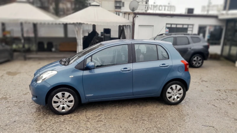 Toyota Yaris Германия 1.0 бензин 69 кс, снимка 5 - Автомобили и джипове - 48646164