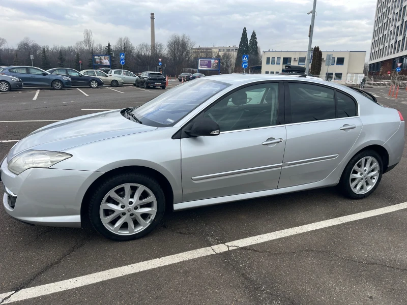 Renault Laguna 2.0 ДИЗЕЛ, БАРТЕР ЛИЗИГ, снимка 2 - Автомобили и джипове - 48810084