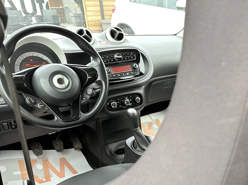 Smart Forfour 1.0i A/C 74000km./EURO-6B/ПАНОРАМА, снимка 11 - Автомобили и джипове - 49291575