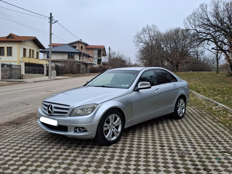 Mercedes-Benz C 220 OM646 Avantgarde , снимка 4 - Автомобили и джипове - 49526800