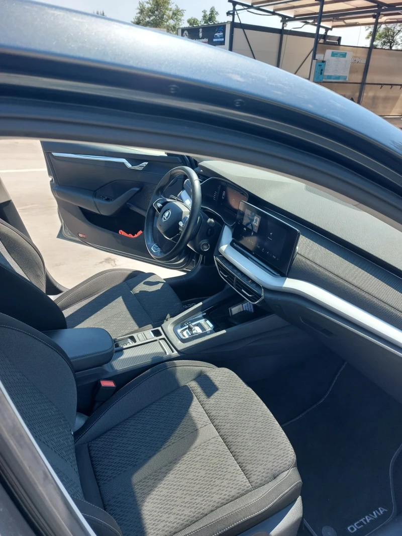 Skoda Octavia Edition, снимка 10 - Автомобили и джипове - 50391831