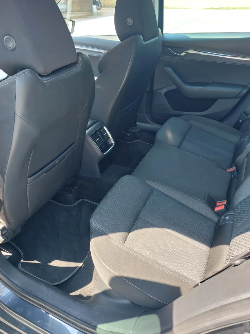 Skoda Octavia Edition, снимка 6 - Автомобили и джипове - 50391831