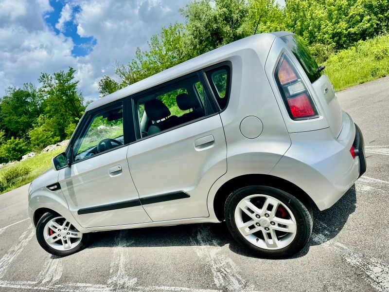 Kia Soul 1.6CRDI* REALNI KM* , снимка 4 - Автомобили и джипове - 50555884