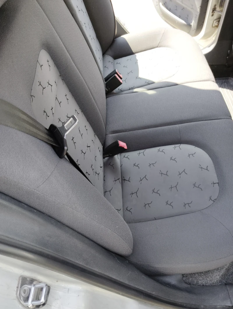 Skoda Fabia 1.4 TDI, снимка 7 - Автомобили и джипове - 52169996