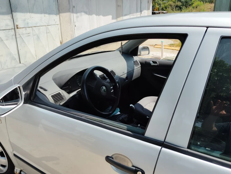 Skoda Fabia 1.4 TDI, снимка 11 - Автомобили и джипове - 52169996