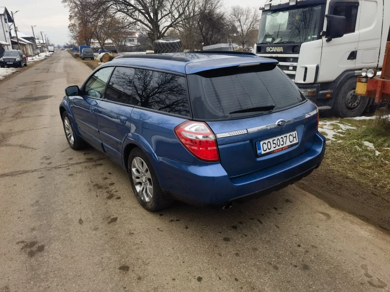 Subaru Outback, снимка 3 - Автомобили и джипове - 52298653