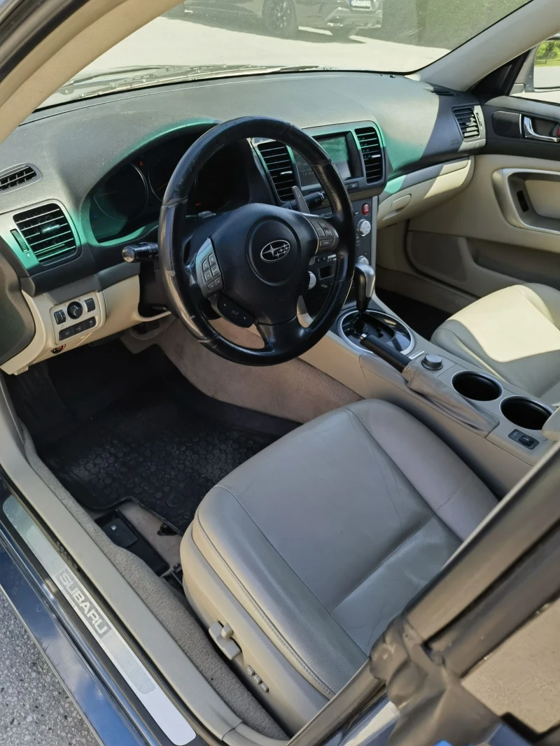 Subaru Outback, снимка 8 - Автомобили и джипове - 52298653