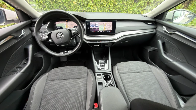 Skoda Octavia 2.0 TDI 150 , снимка 6 - Автомобили и джипове - 52309543