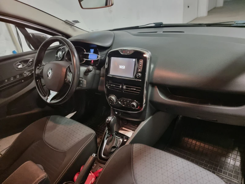 Renault Clio 1.2, снимка 12 - Автомобили и джипове - 52534020