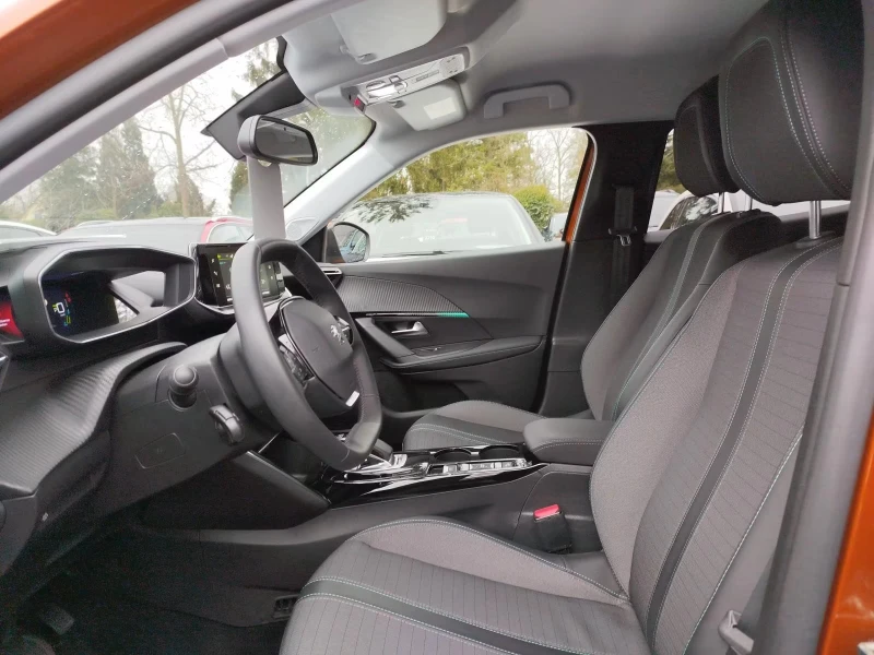 Peugeot 2008 ALLURE/136HP/CAM/LED/L.ASSIST/DIGI/634g, снимка 4 - Автомобили и джипове - 52552464