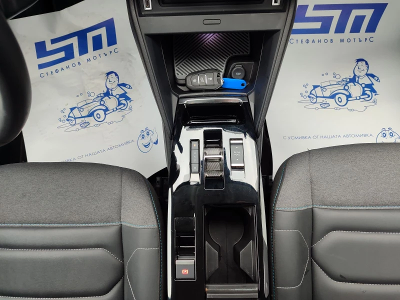 Citroen C4 1.2 Turbo (130hp) AT8, снимка 13 - Автомобили и джипове - 53098415