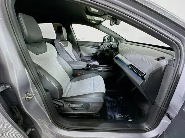 VW ID.4 Pro, снимка 12 - Автомобили и джипове - 55511873