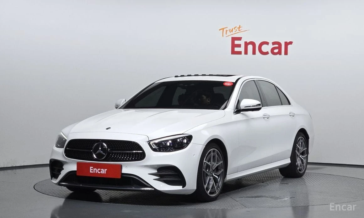 Mercedes-Benz E 220, снимка 1