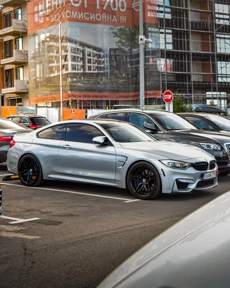 BMW M4 Carbon - изображение 4