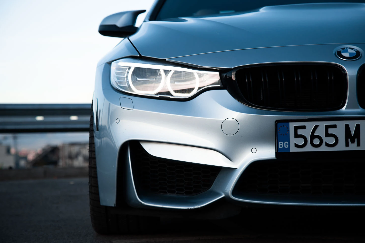 BMW M4 Carbon - изображение 5