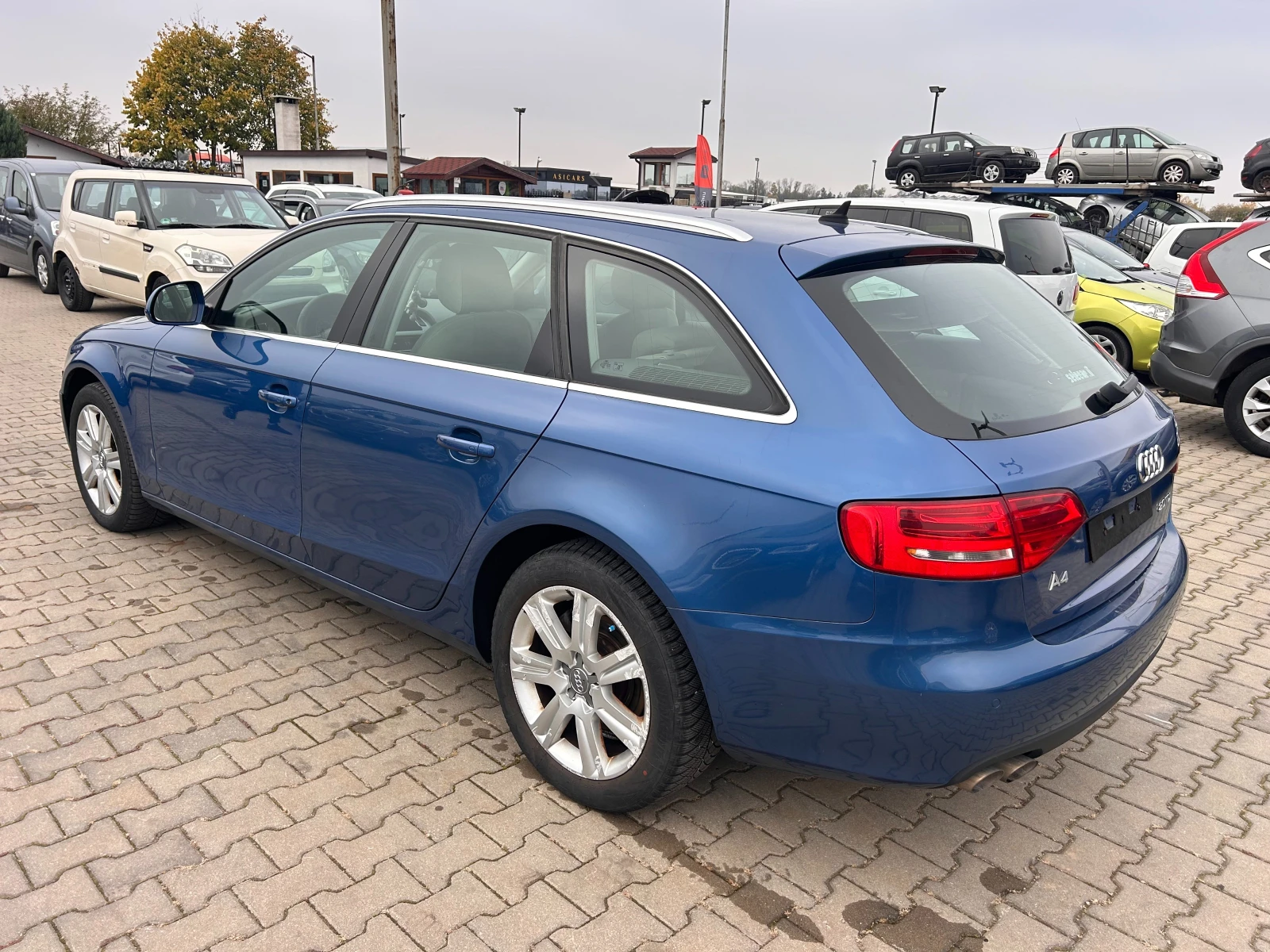 Audi A4 2.0TDI NAVI  - изображение 8