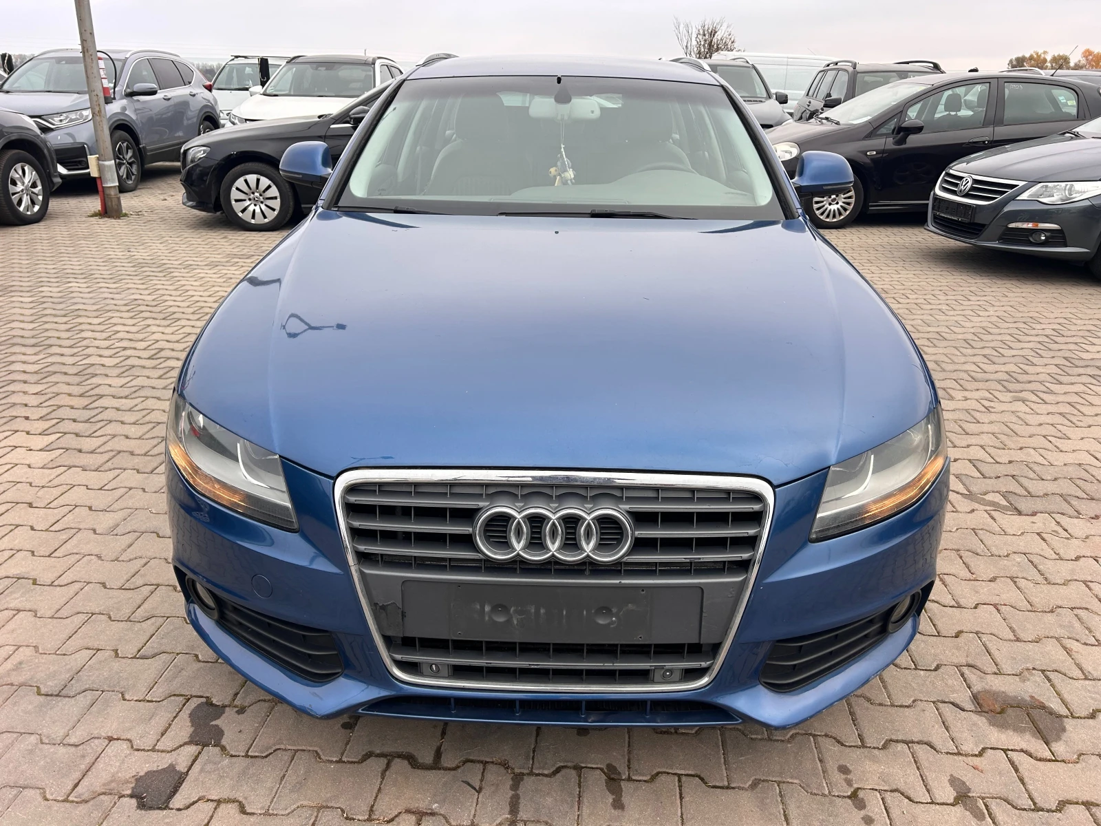 Audi A4 2.0TDI NAVI  - изображение 3