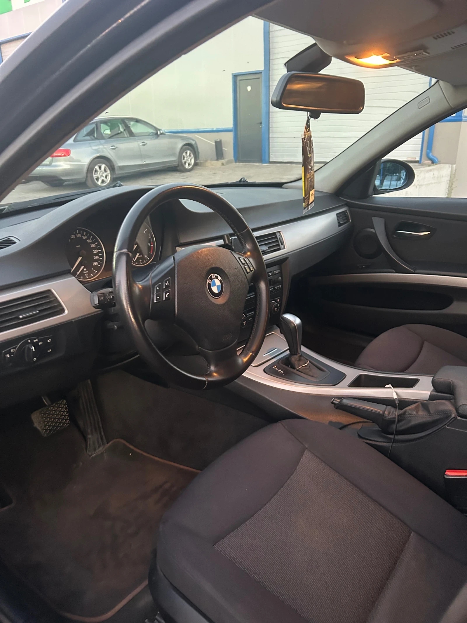 BMW 320  - изображение 3
