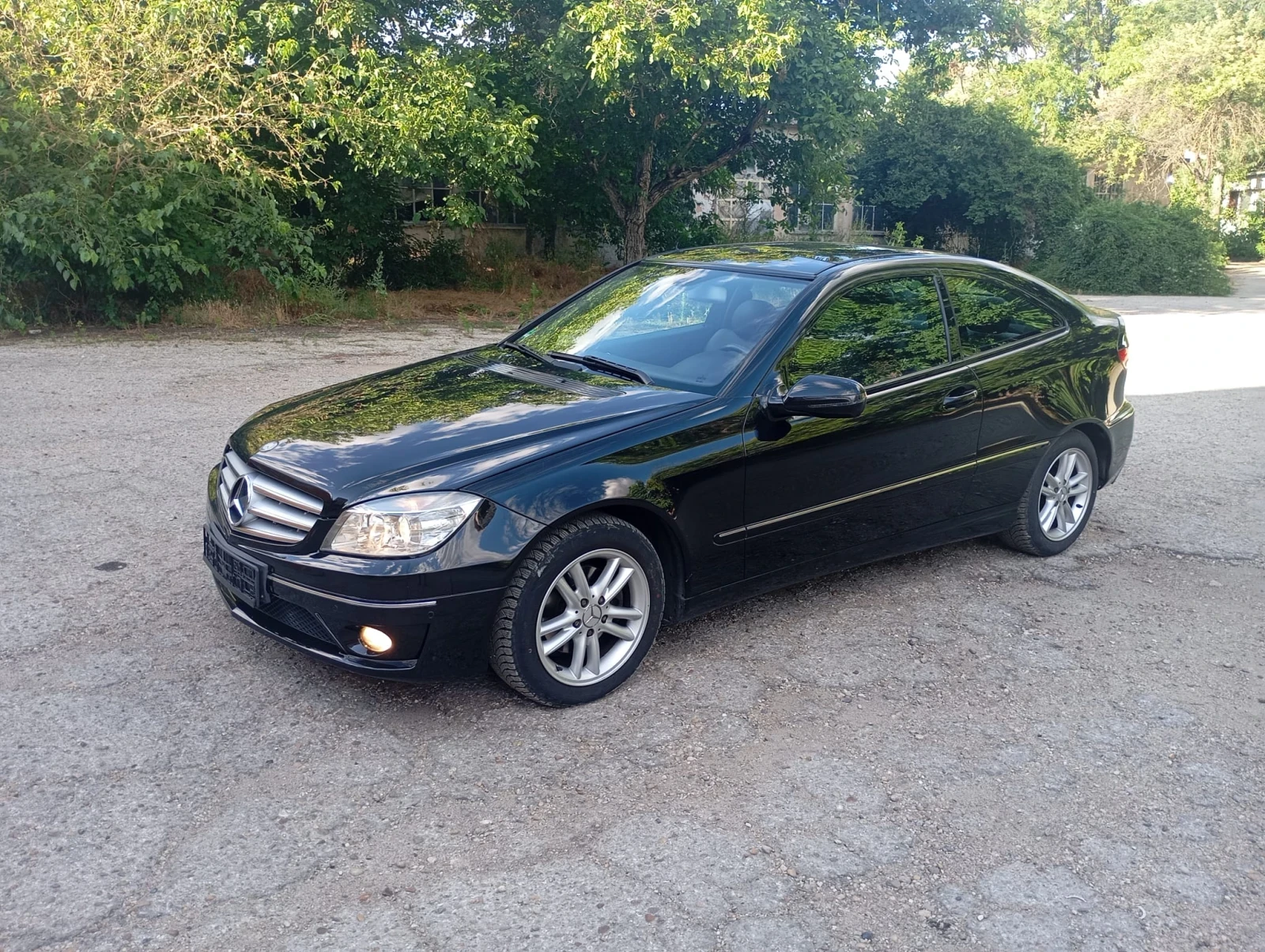 Mercedes-Benz CLC 220 2.0/122 - изображение 2