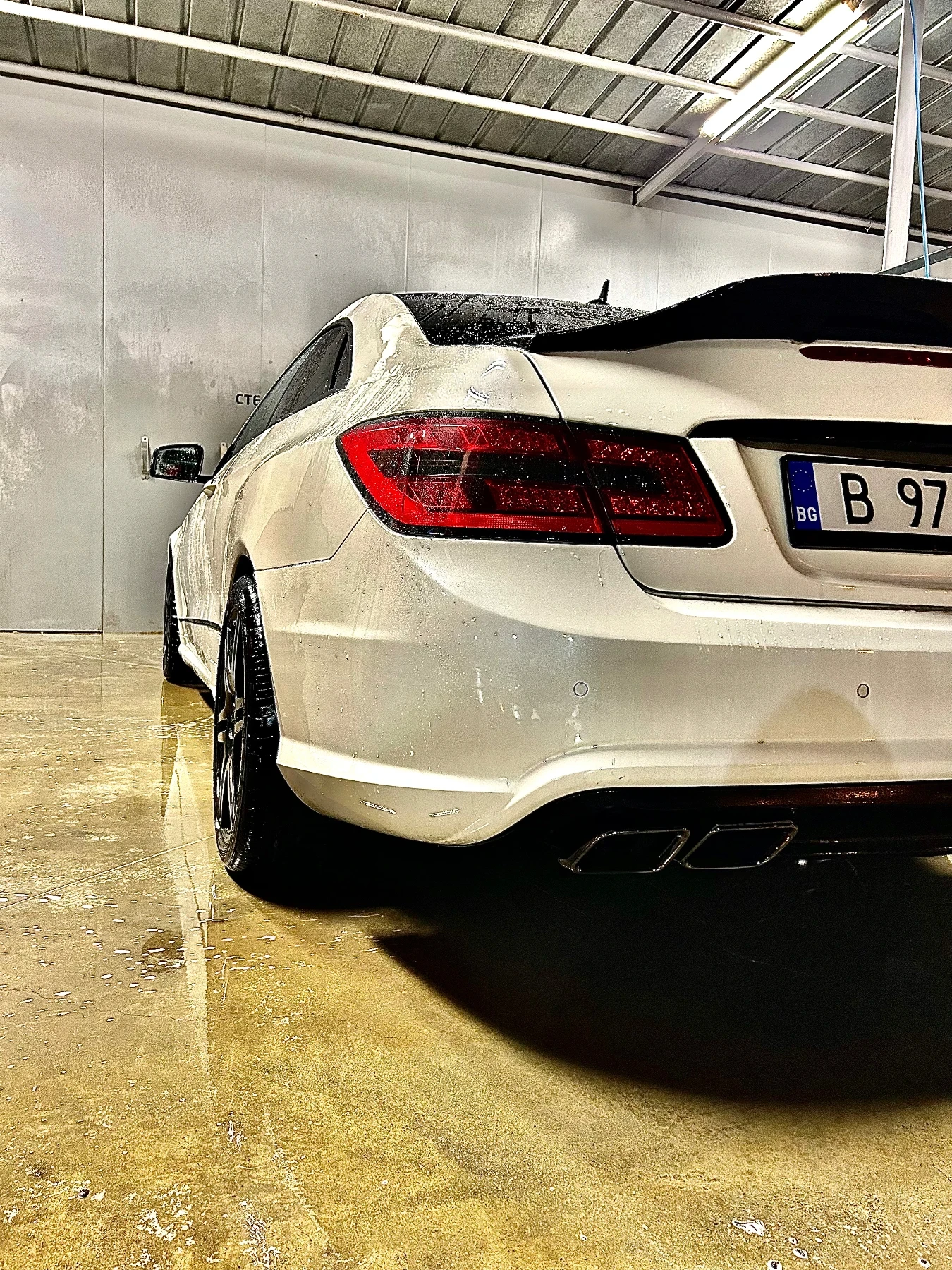 Mercedes-Benz E 350  - изображение 8