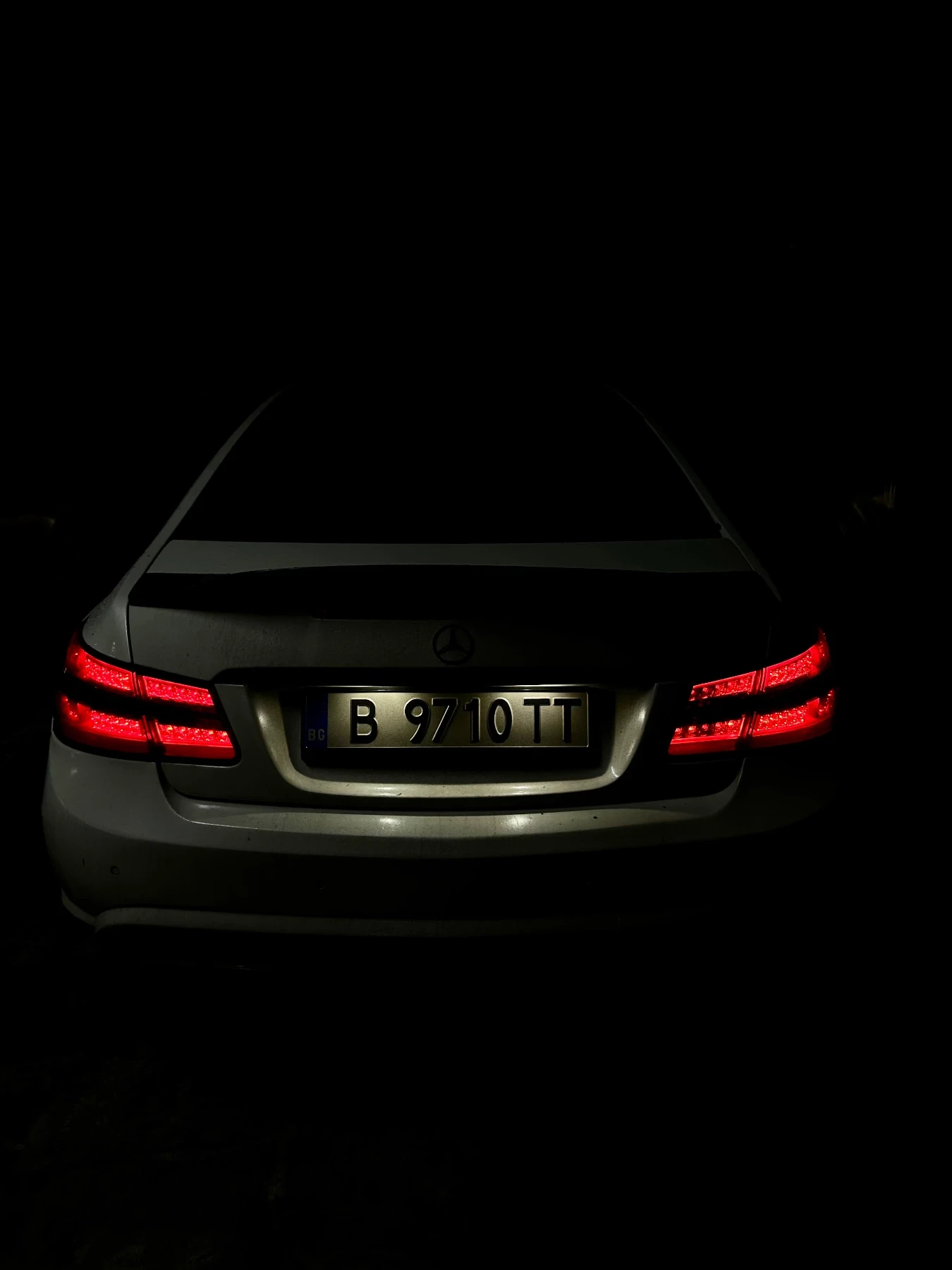 Mercedes-Benz E 350  - изображение 6