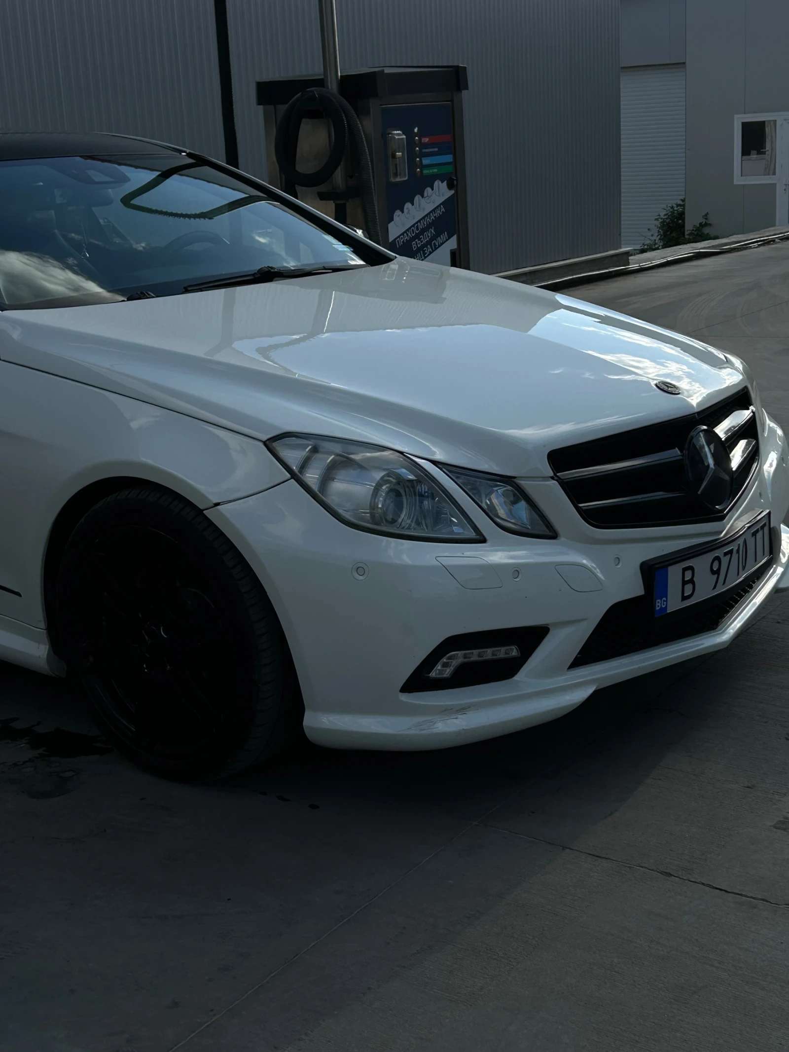Mercedes-Benz E 350  - изображение 5
