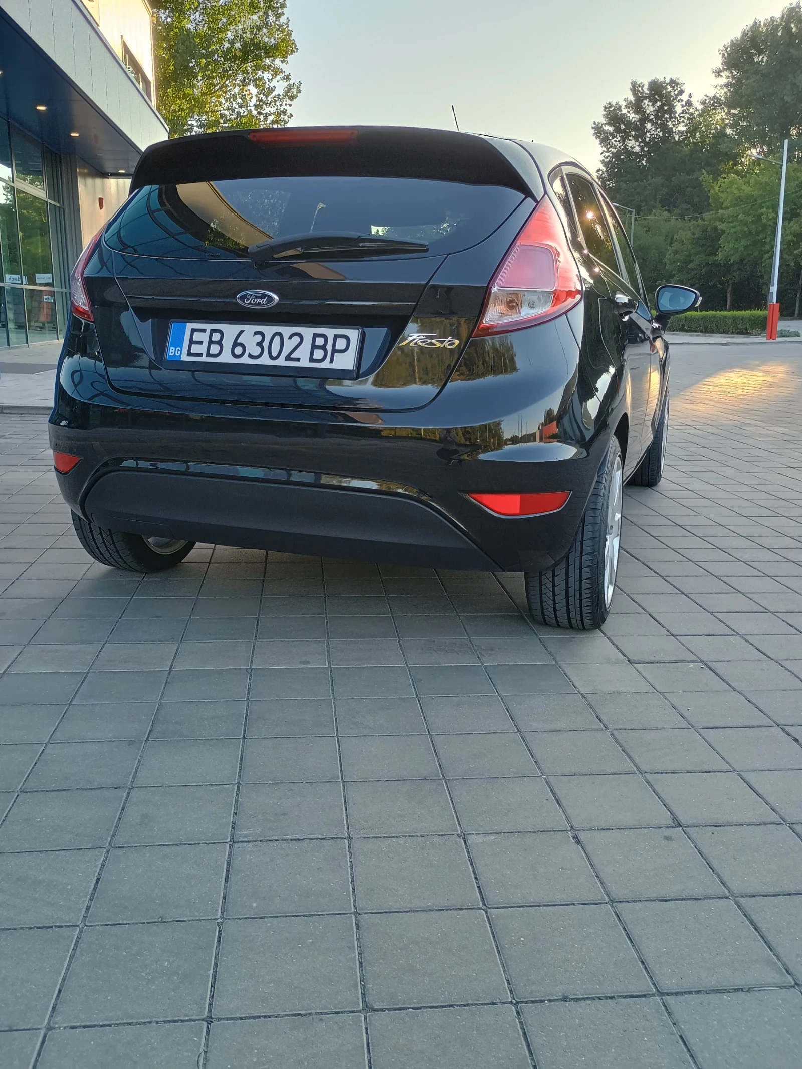 Ford Fiesta 1.25 - изображение 5