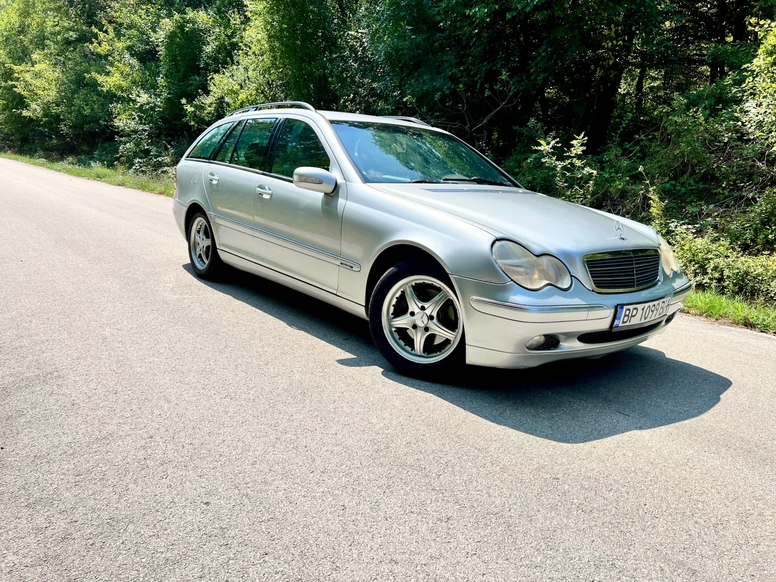 Mercedes-Benz C 220  - изображение 7