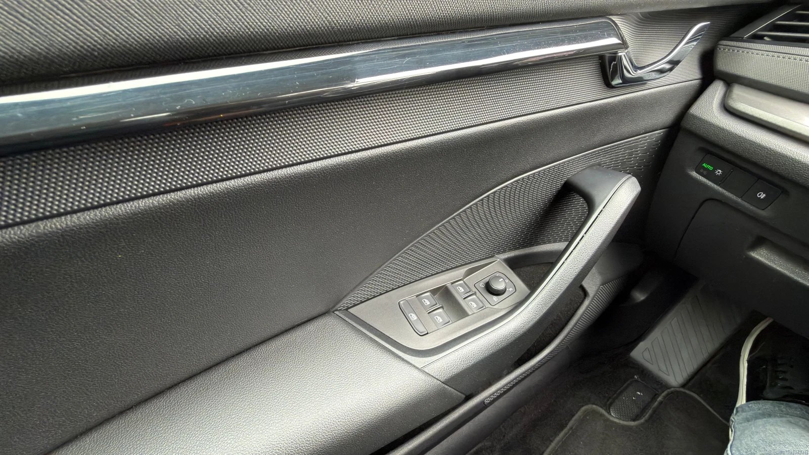 Skoda Octavia 2.0 TDI 150  | Mobile.bg   9