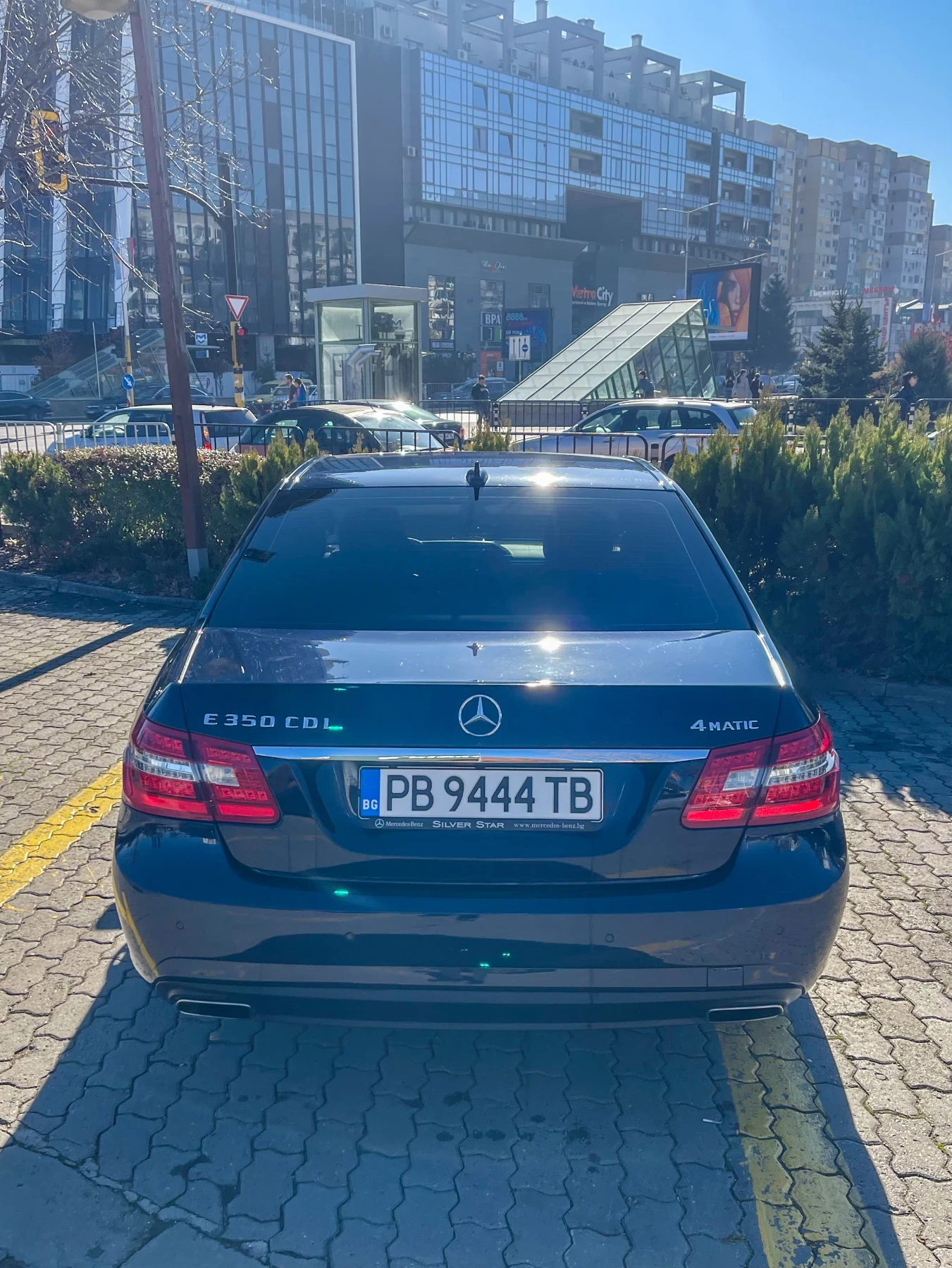 Mercedes-Benz E 350  - изображение 4