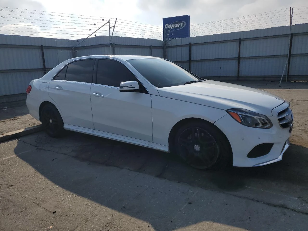 Mercedes-Benz E 350 HARMAN KARDON* AMBIENT* ПОДГРЕВИ* ЛЕД - изображение 4