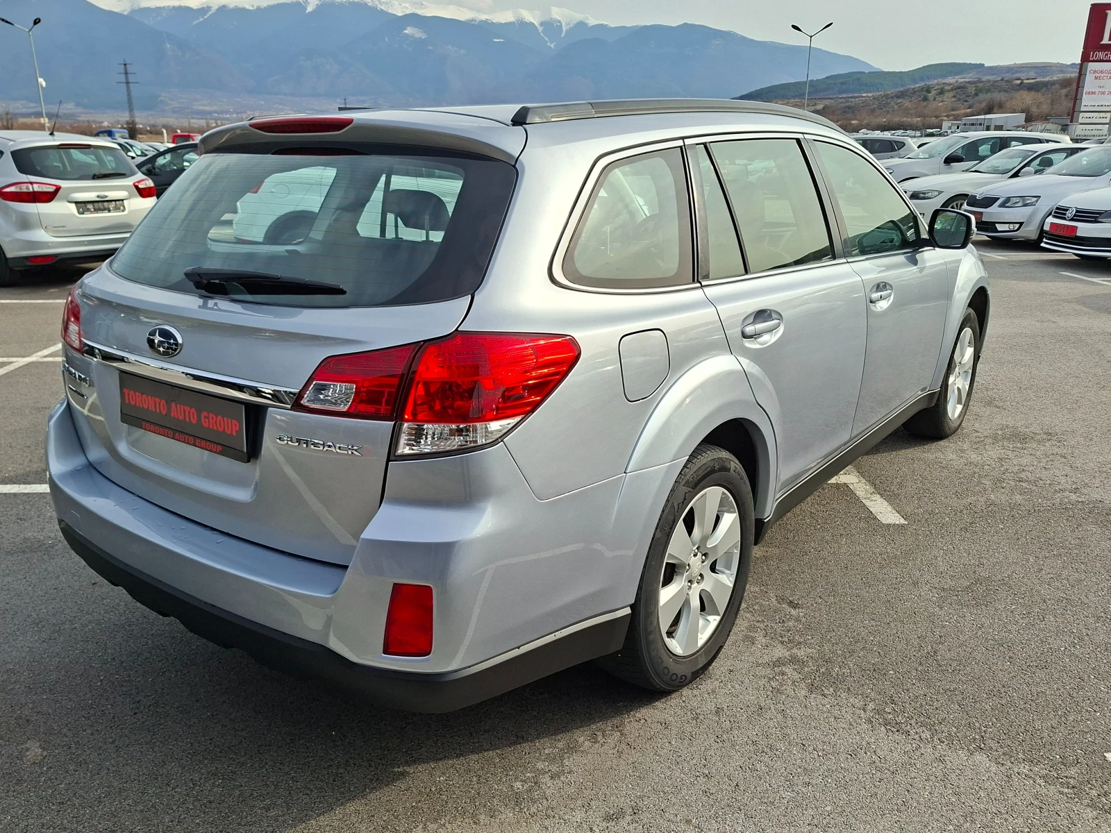 Subaru Outback 2.5i ALL SUMMETRICAL, снимка 6 - Автомобили и джипове - 53715357