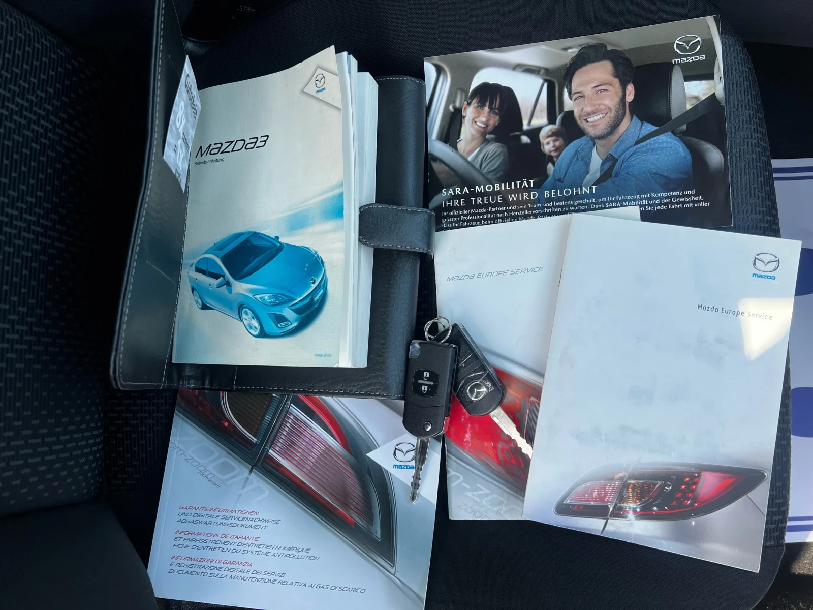 Mazda 3 1.6i 168000km SWISS EDITION, снимка 16 - Автомобили и джипове - 53754730