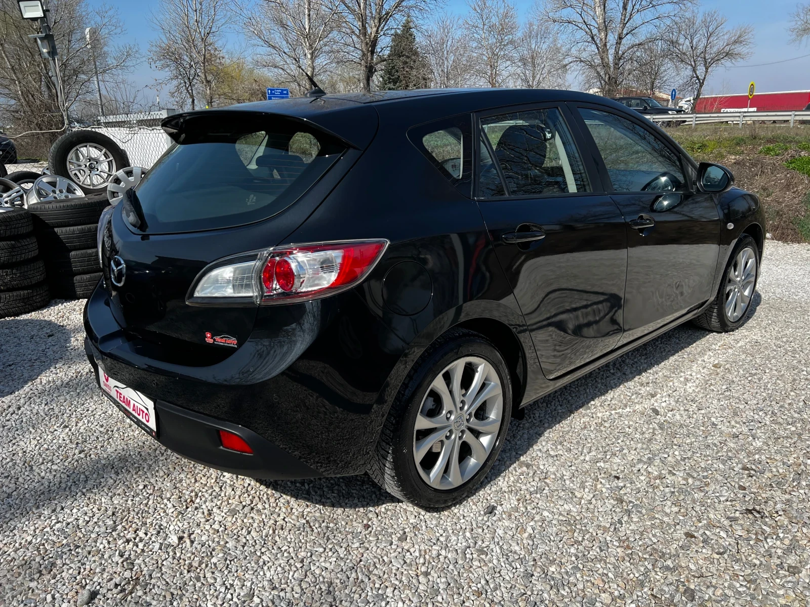Mazda 3 1.6i 168000km SWISS EDITION, снимка 5 - Автомобили и джипове - 53754730