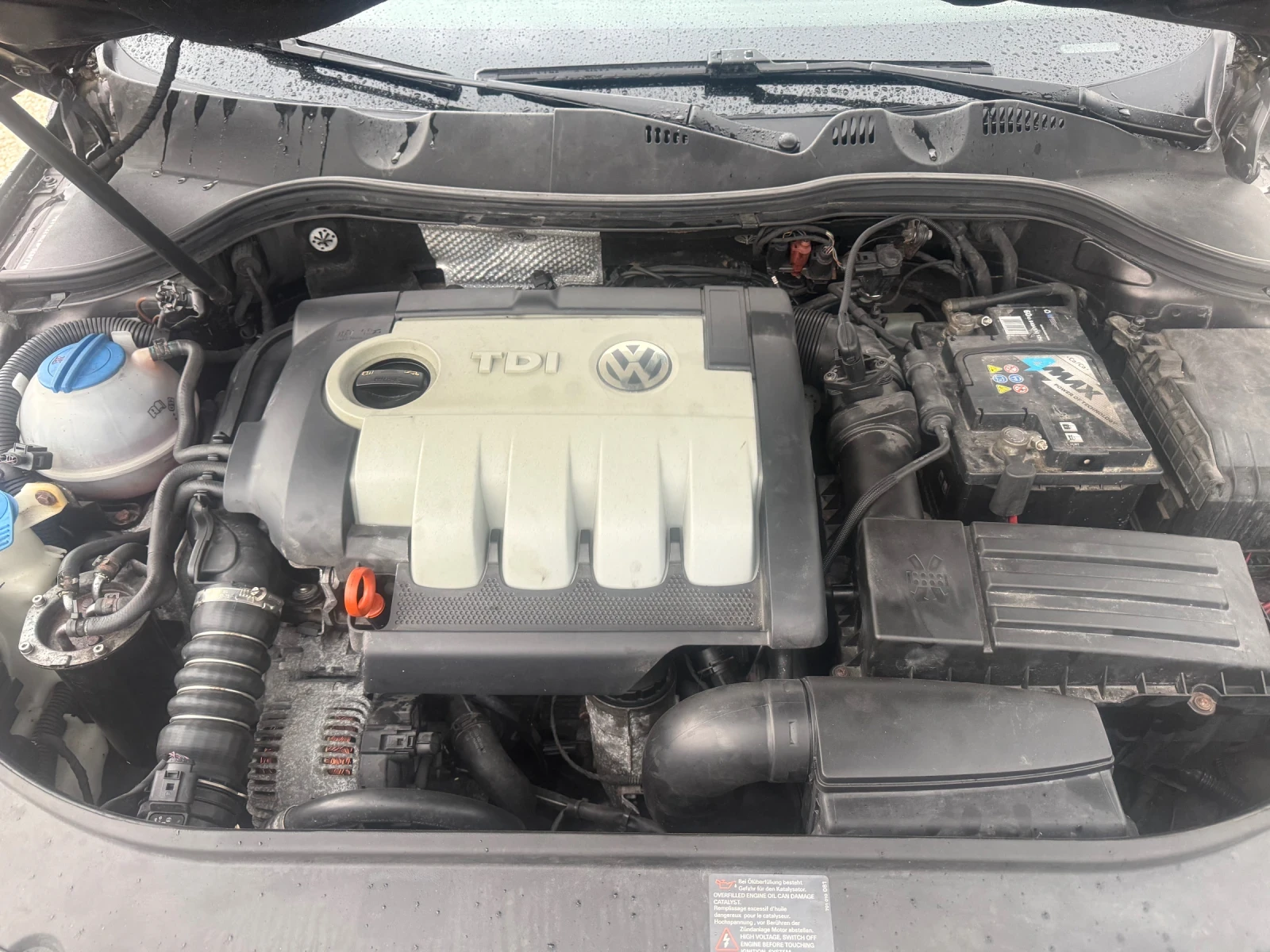 VW Passat 1.9TDI BLS, снимка 11 - Автомобили и джипове - 54308890