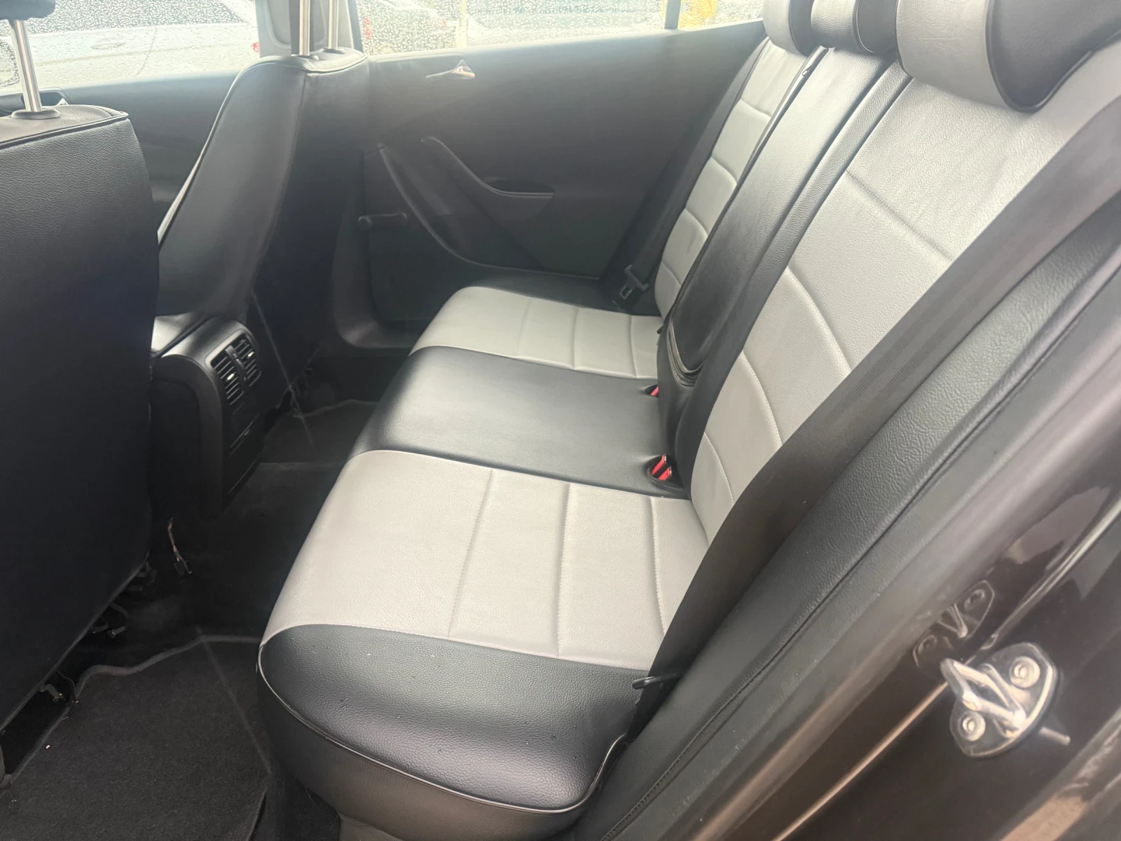 VW Passat 1.9TDI BLS, снимка 10 - Автомобили и джипове - 54308890