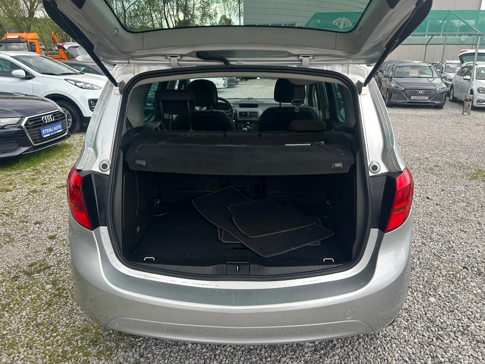 Opel Meriva 1.4I 16V EURO5A, снимка 14 - Автомобили и джипове - 54495501