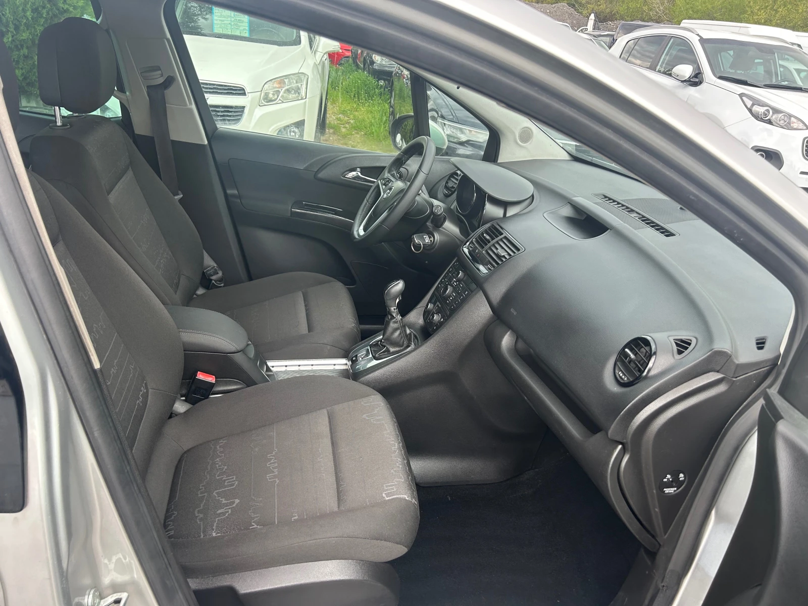 Opel Meriva 1.4I 16V EURO5A, снимка 12 - Автомобили и джипове - 54495501