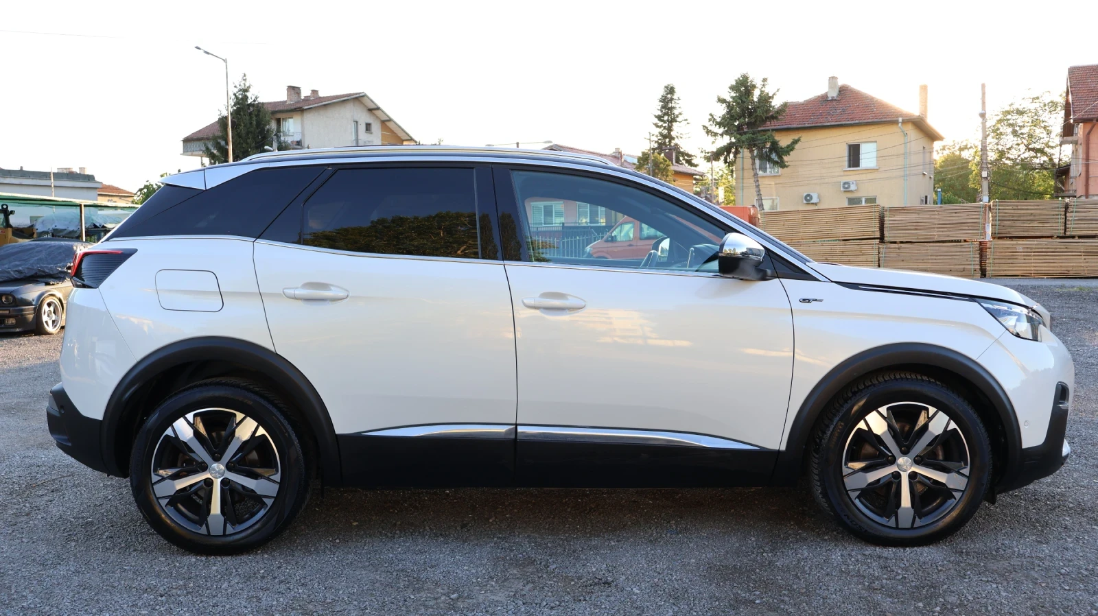 Peugeot 3008 GT-line 2.0HDi 181 К.С. АВТОМАТИК Keyless Дистрони, снимка 4 - Автомобили и джипове - 54555771