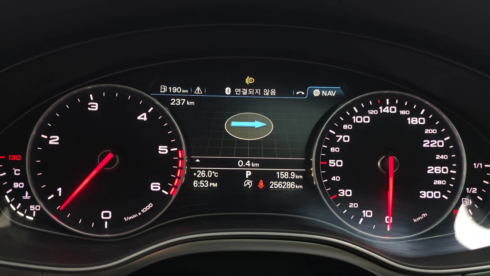 Audi A6 3.0 TDI Quattro , снимка 8 - Автомобили и джипове - 54931389